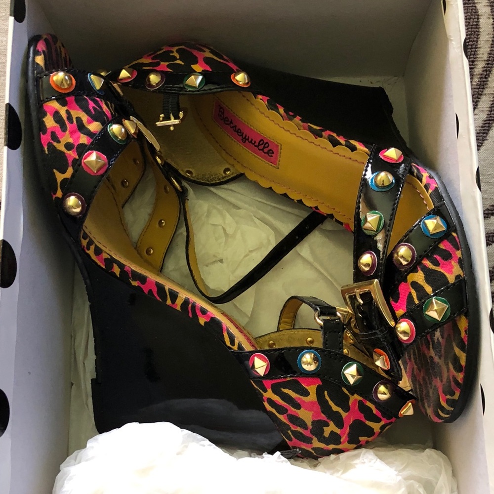 Betsey Johnson Wedge Sandal